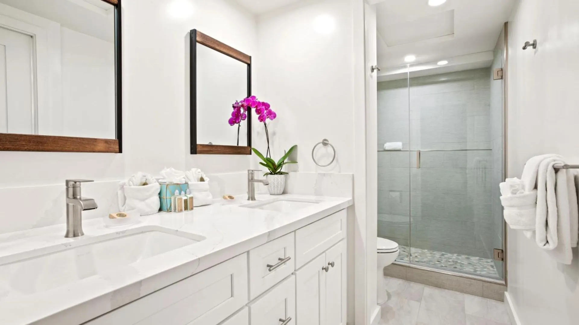Apartment Kbm Resorts Free Car The Whaler Wh1-1218 Stunning Sunset Ocean Views Kaanapali United States